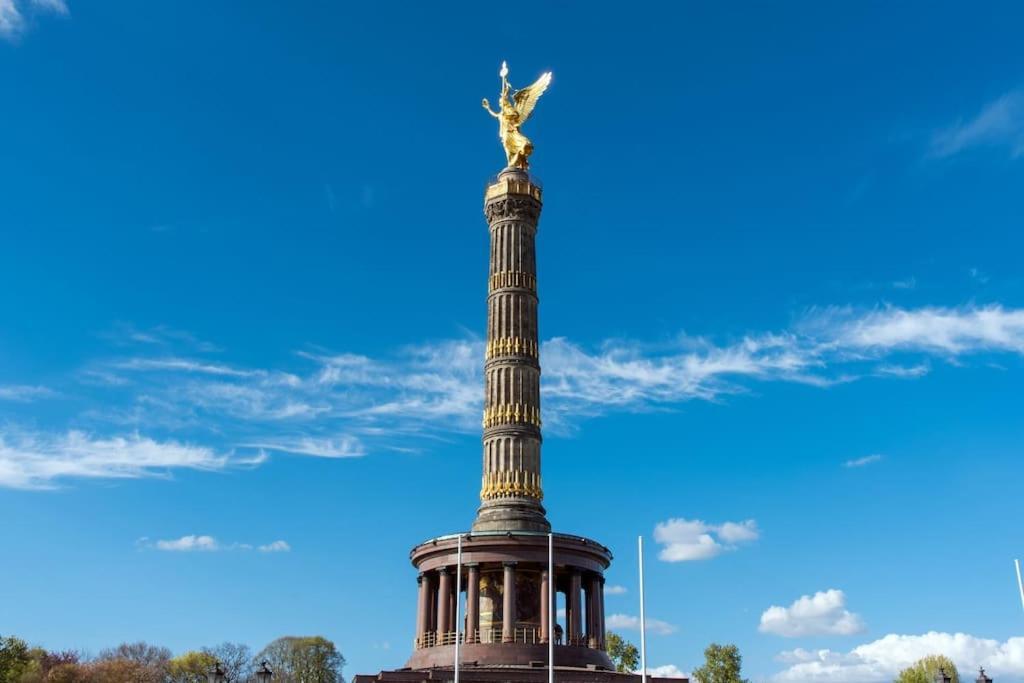 Holiday 33 Apartment K Next To Alexanderplatz Berlin Bagian luar foto