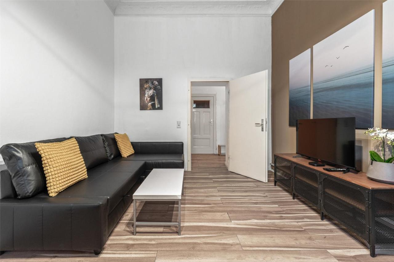 Holiday 33 Apartment K Next To Alexanderplatz Berlin Bagian luar foto
