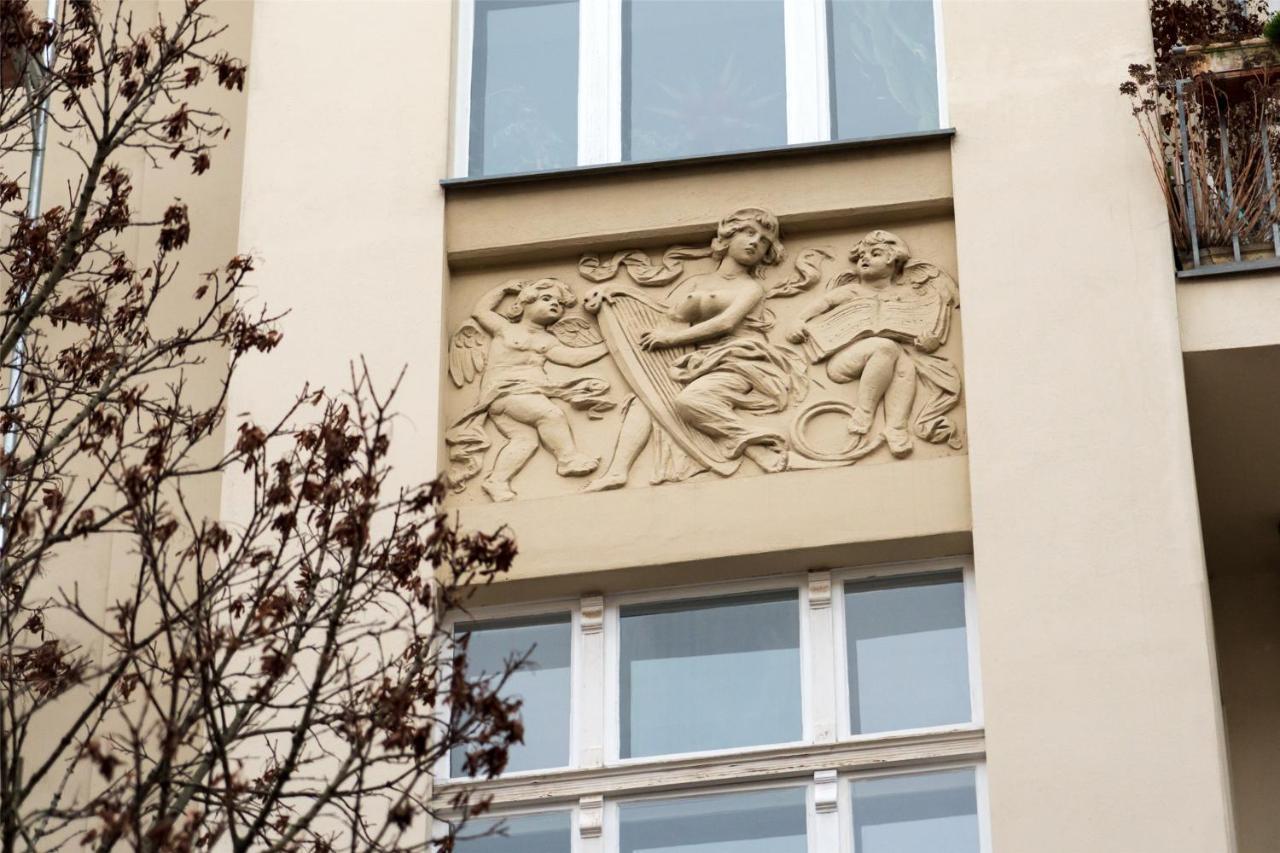 Holiday 33 Apartment K Next To Alexanderplatz Berlin Bagian luar foto